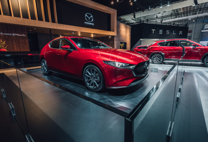 Interieur-standenbouw-Autosalon-2019-Brussel-Mazda-4