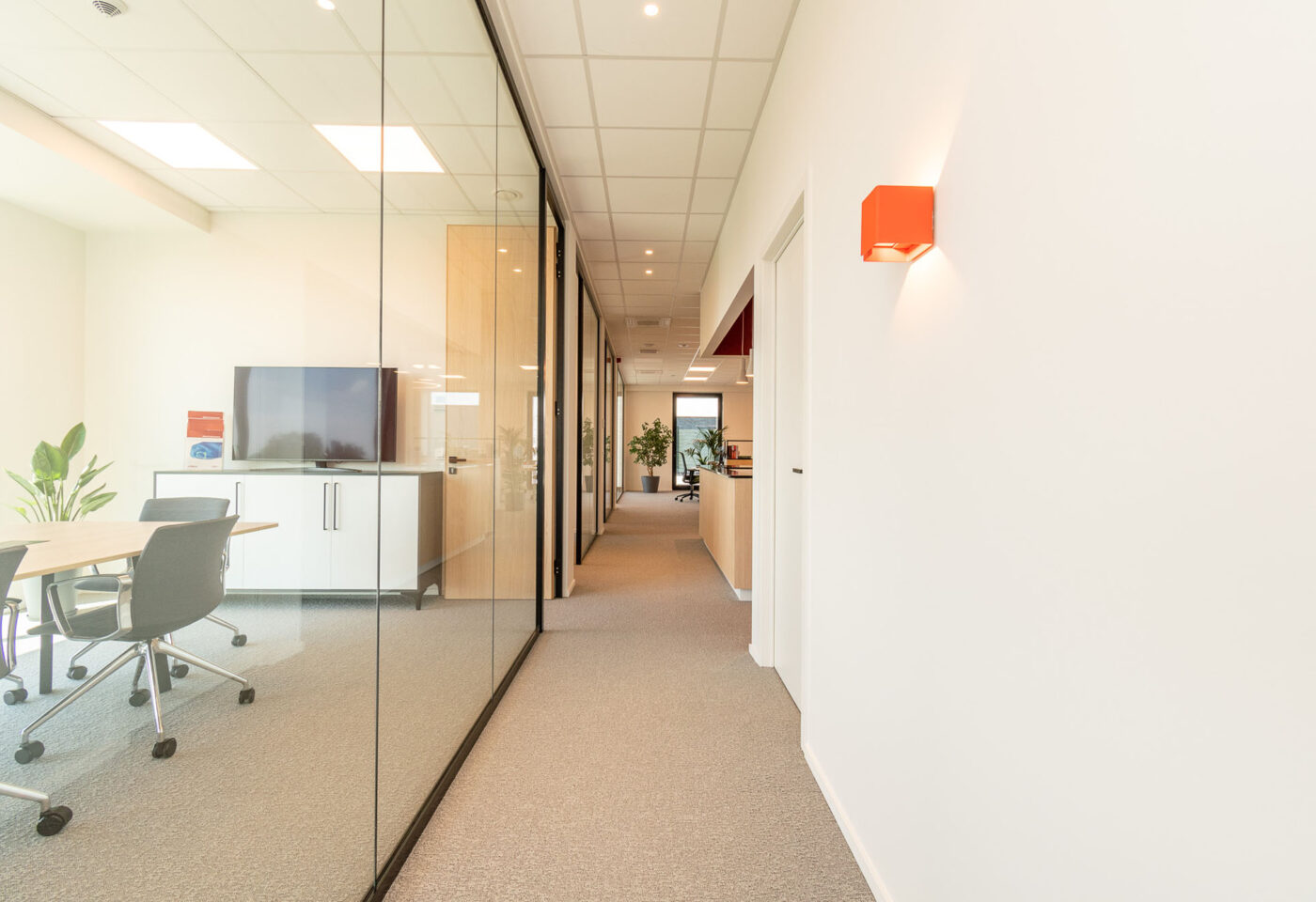 kantoorinrichting DDS Leuven - Froyen & Zeitler - ontwerp kantoor
